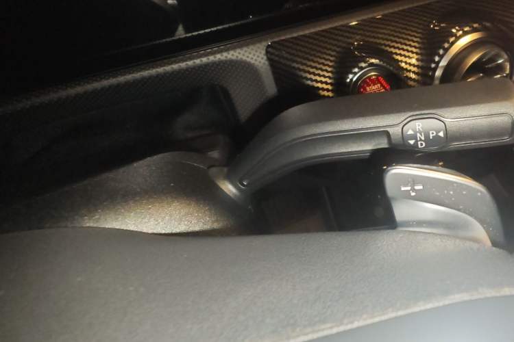 Used Mercedes-Benz CLA 2022 Refreshed CLA 200 Shooting Brake Gear Lever