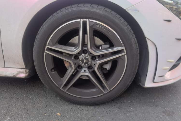 Used Mercedes-Benz CLA 2022 CLA 200 Shooting Brake Right Front Wheel Hub