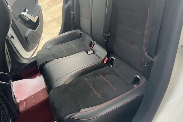 Used Mercedes-Benz CLA 2022-Year Updated CLA 200 Interior 1