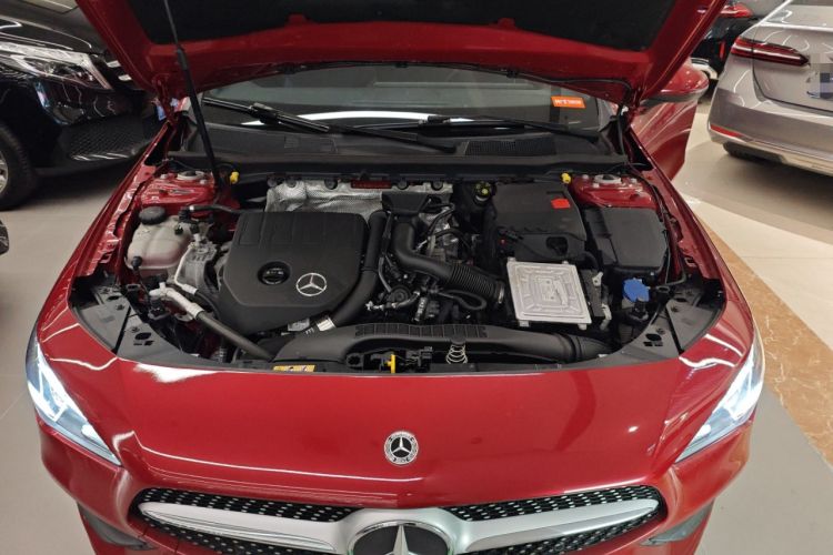 Used Mercedes-Benz CLA 2022-Year Updated CLA 200 Engine Bay