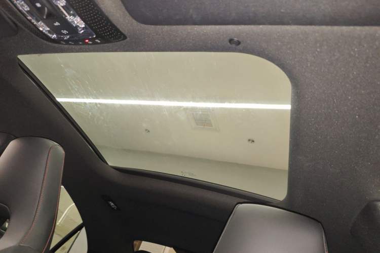 Used Mercedes-Benz CLA 2022-Year Updated CLA 200 Headliner