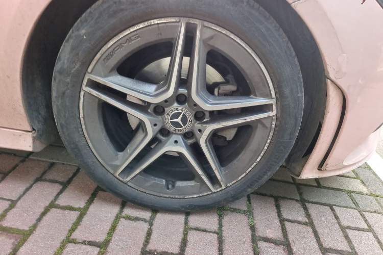 Used Mercedes-Benz CLA 2022 CLA 200 Right Front Wheel Hub