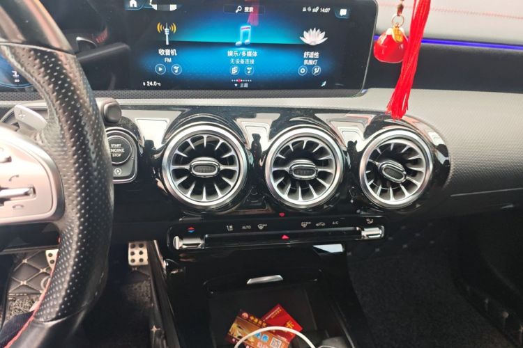 Used Mercedes-Benz CLA 2022 Refreshed CLA 200 Shooting Brake Audio And AC Panel