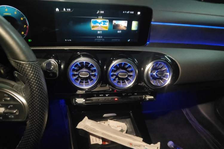 Used Mercedes-Benz CLA 2022 CLA 200 Shooting Brake Audio And AC Panel