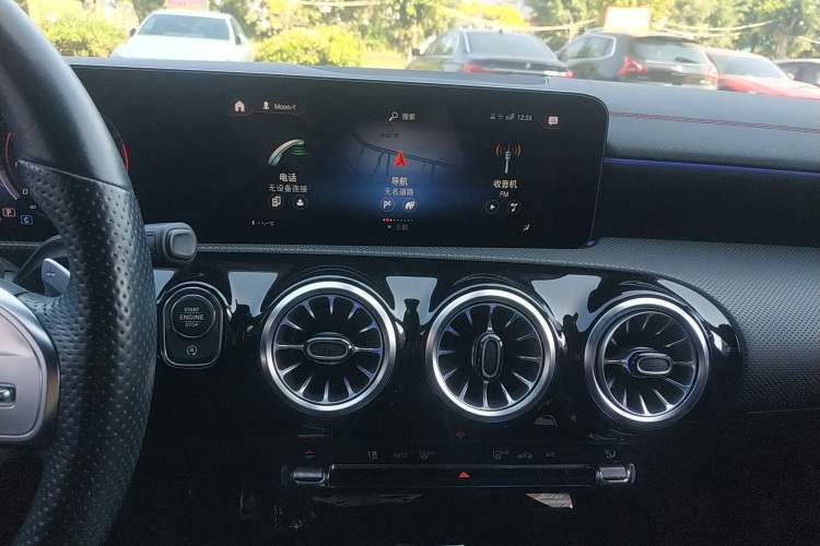 Used Mercedes-Benz CLA 2022 Refreshed CLA 200 Shooting Brake Audio And AC Panel