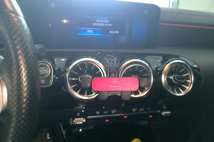 Used Mercedes-Benz CLA 2022-Year Updated CLA 200 Audio And AC Panel