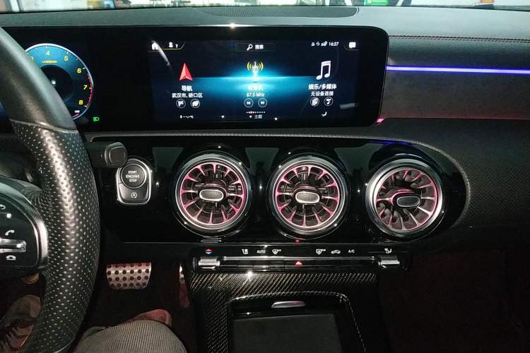 Used Mercedes-Benz CLA 2022-Year Updated CLA 200 Audio And AC Panel