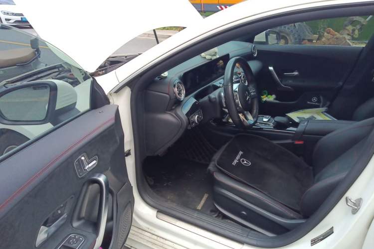 Used Mercedes-Benz CLA 2022 CLA 200 Shooting Brake Driver Seat