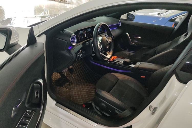 Used Mercedes-Benz CLA 2022-Year Updated CLA 200 Driver Seat