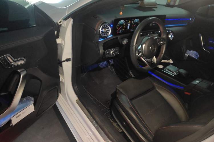 Used Mercedes-Benz CLA 2022 CLA 200 Shooting Brake Driver Seat