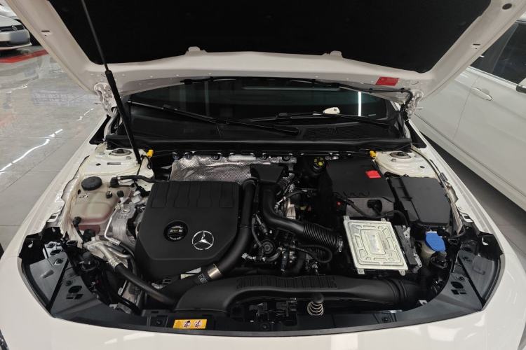 Used Mercedes-Benz CLA 2022 Refreshed CLA 200 Shooting Brake Engine Bay