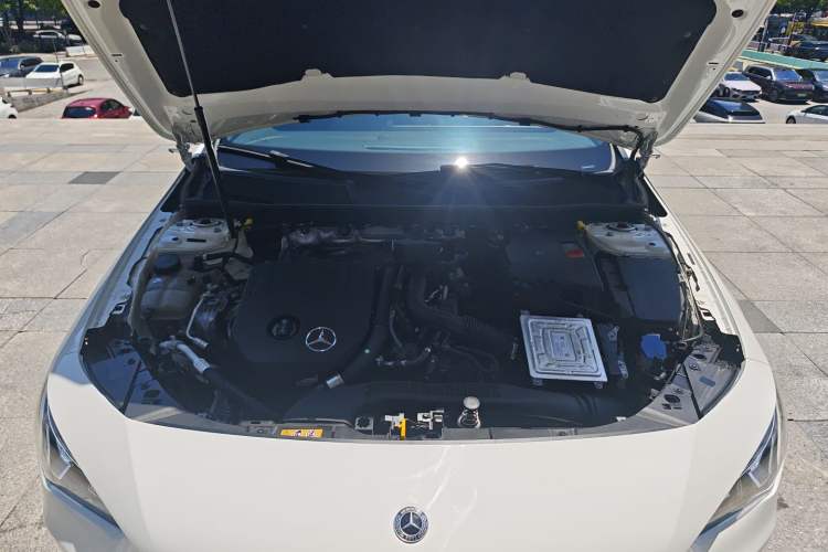 Used Mercedes-Benz CLA 2022-Year Updated CLA 200 Engine Bay