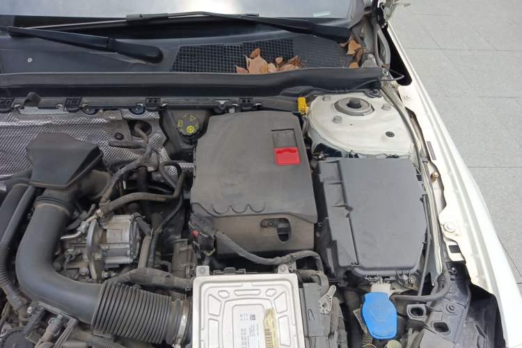 Used Mercedes-Benz CLA 2022 CLA 200 Shooting Brake Engine Bay Left