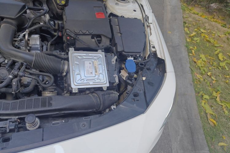 Used Mercedes-Benz CLA 2022 CLA 200 Engine Bay Left