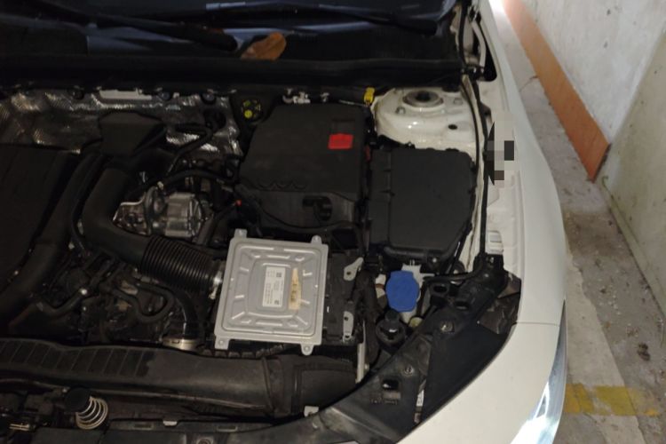 Used Mercedes-Benz CLA 2022 CLA 200 Engine Bay Left