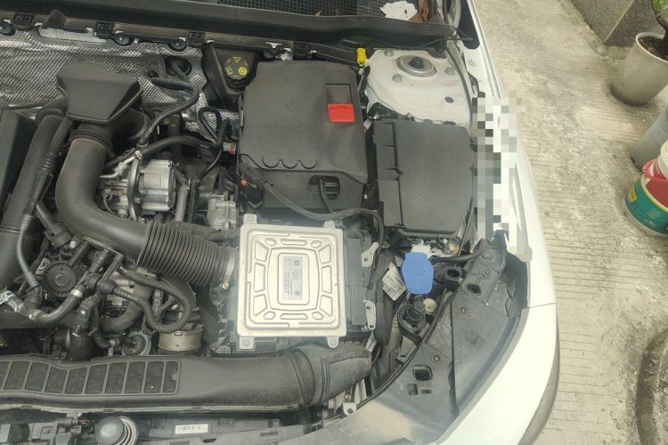 Used Mercedes-Benz CLA 2022 CLA 200 Engine Bay Left