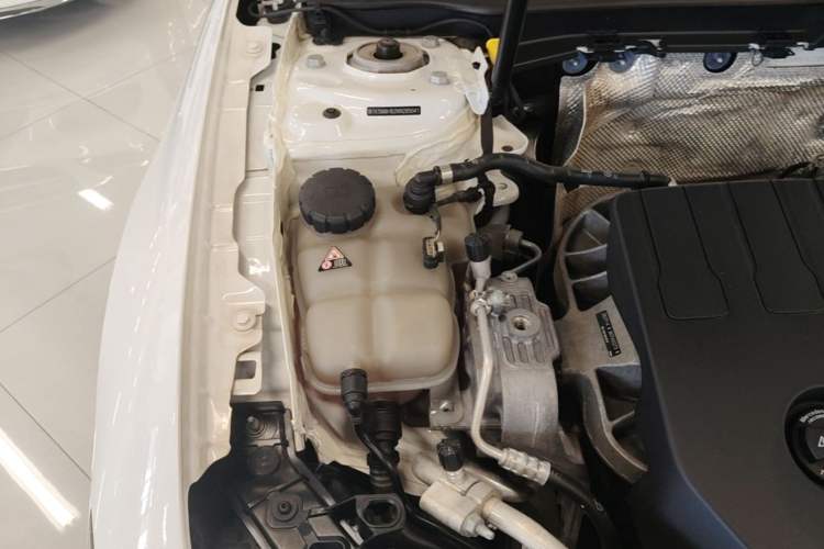 Used Mercedes-Benz CLA 2022 CLA 200 Shooting Brake Engine Bay Right