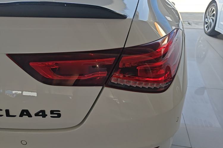 Used Mercedes-Benz CLA 2022-Year Updated CLA 200 Exterior 3