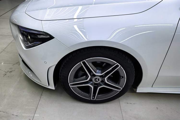 Used Mercedes-Benz CLA 2022 Refreshed CLA 200 Shooting Brake Exterior 4