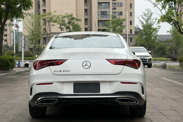 Used Mercedes-Benz CLA 2022-Year Updated CLA 200 Exterior 4