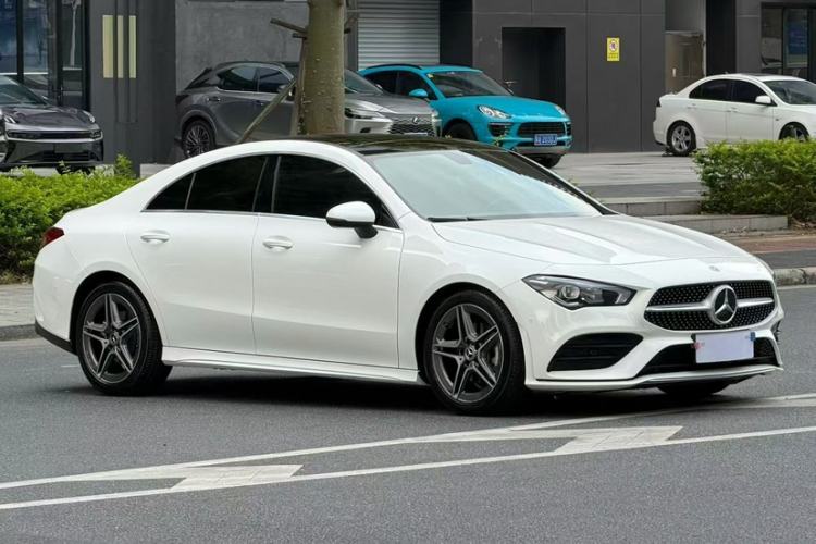Used Mercedes-Benz CLA 2022-Year Updated CLA 200 Exterior 5