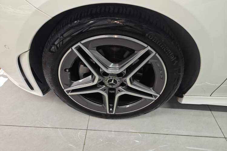 Used Mercedes-Benz CLA 2022 Refreshed CLA 200 Shooting Brake Exterior 7