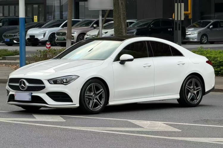 Used Mercedes-Benz CLA 2022-Year Updated CLA 200 Exterior 8