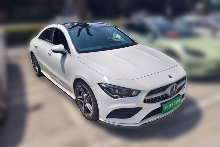Used Mercedes-Benz CLA 2022 CLA 200 Front Right 45 Deg