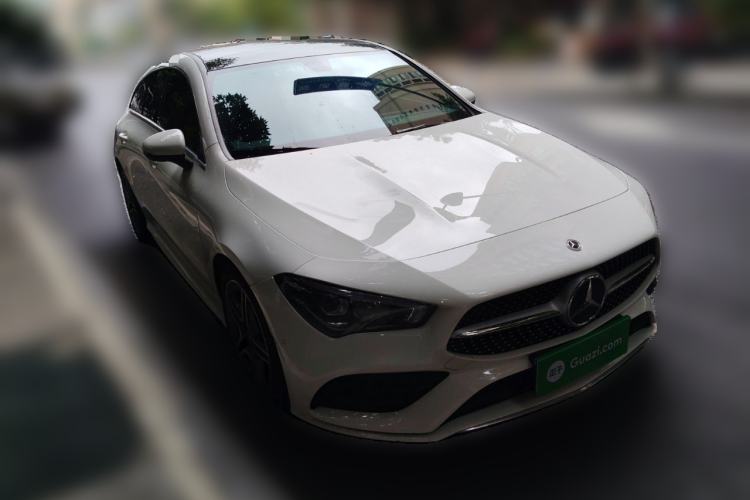 Used Mercedes-Benz CLA 2022 Refreshed CLA 200 Shooting Brake Front Right 45 Deg