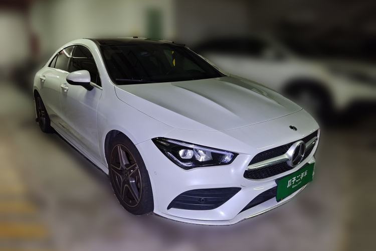 Used Mercedes-Benz CLA 2022-Year Updated CLA 200 Front Right 45 Deg