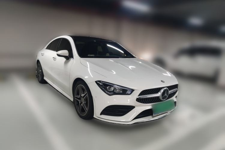 Used Mercedes-Benz CLA 2022-Year Updated CLA 200 Front Right 45 Deg