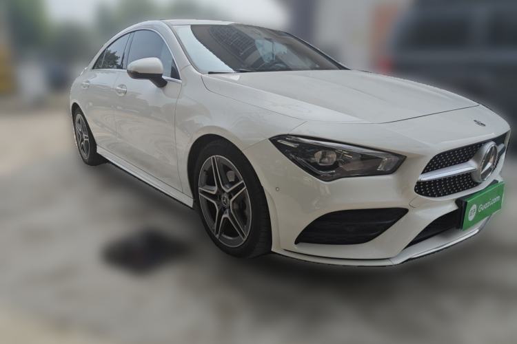 Used Mercedes-Benz CLA 2022 CLA 200 Front Right 45 Deg