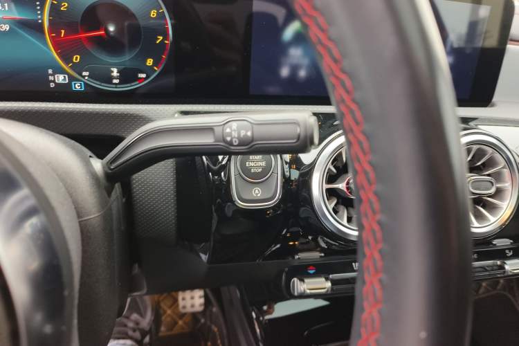 Used Mercedes-Benz CLA 2022 Refreshed CLA 200 4MATIC Gear Lever