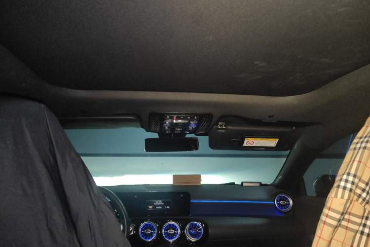 Used Mercedes-Benz CLA 2022 CLA 200 Shooting Brake Headliner