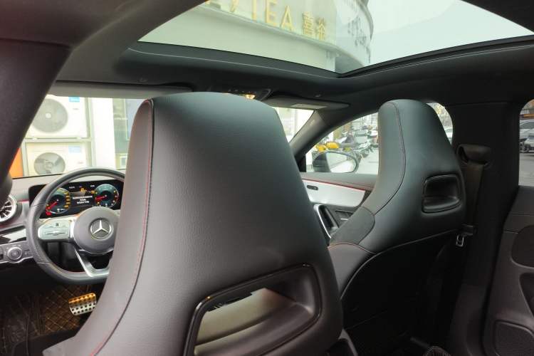 Used Mercedes-Benz CLA 2022 Refreshed CLA 200 4MATIC Headliner