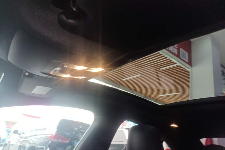 Used Mercedes-Benz CLA 2022-Year Updated CLA 200 Headliner