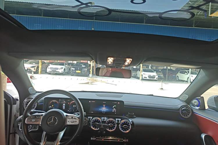 Used Mercedes-Benz CLA 2022-Year Updated CLA 200 Headliner