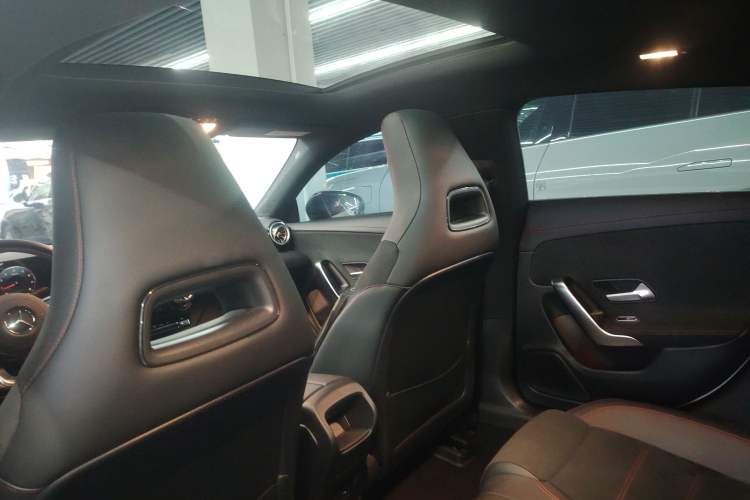 Used Mercedes-Benz CLA 2022 CLA 200 Shooting Brake Headliner