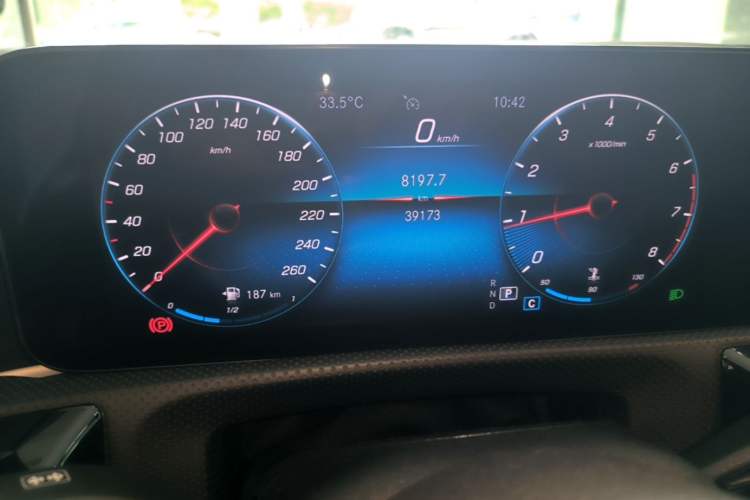 Used Mercedes-Benz CLA 2022-Year Updated CLA 200 Instrument Cluster