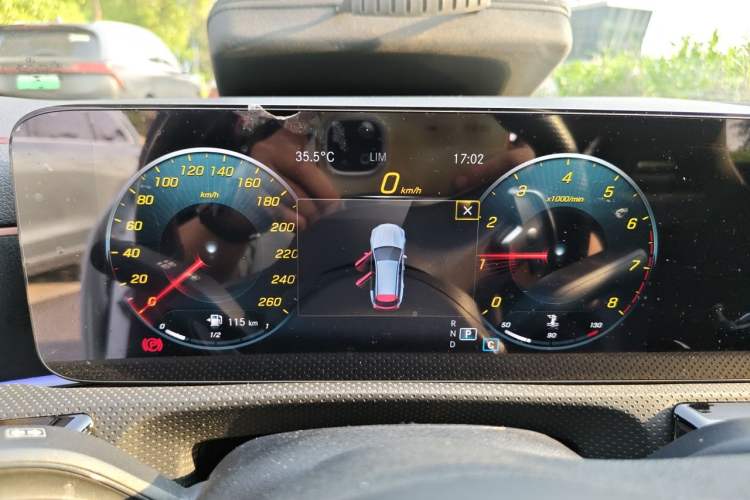 Used Mercedes-Benz CLA 2022 Refreshed CLA 200 Shooting Brake Instrument Cluster