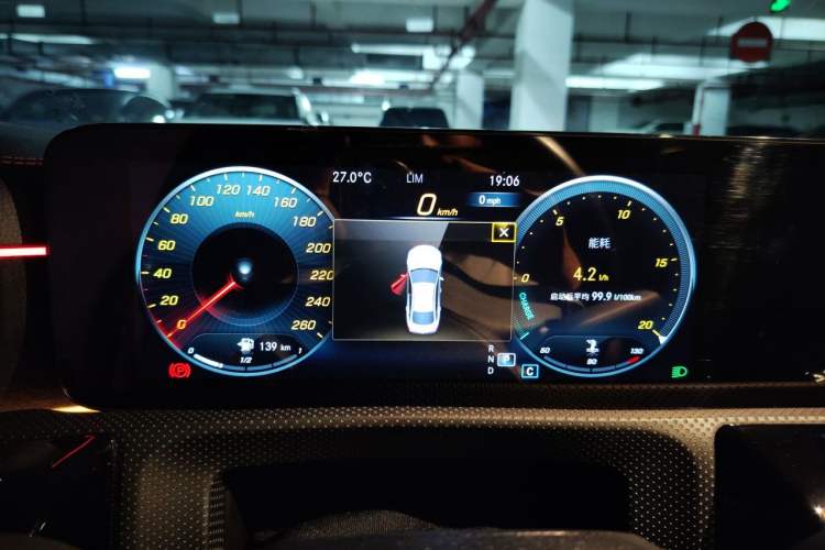 Used Mercedes-Benz CLA 2022-Year Updated CLA 200 Instrument Cluster