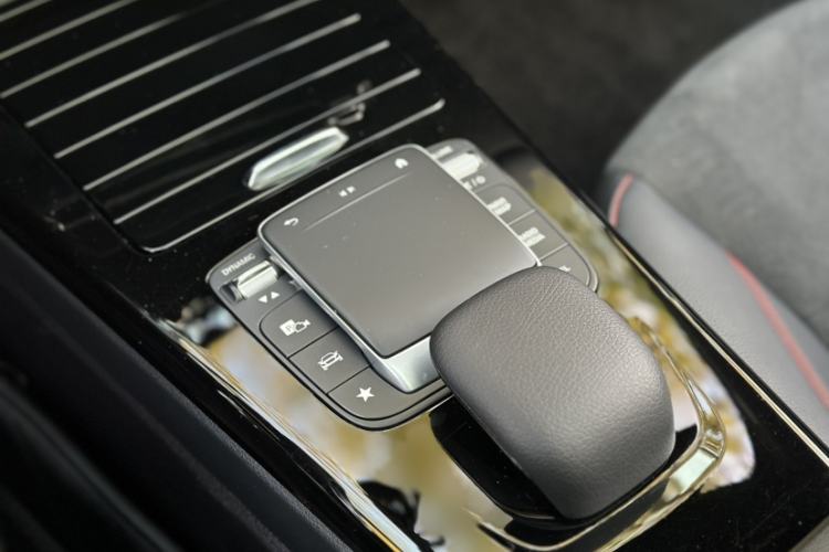 Used Mercedes-Benz CLA 2022 CLA 200 Interior 1