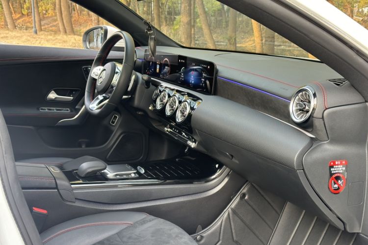 Used Mercedes-Benz CLA 2022 CLA 200 Interior 11