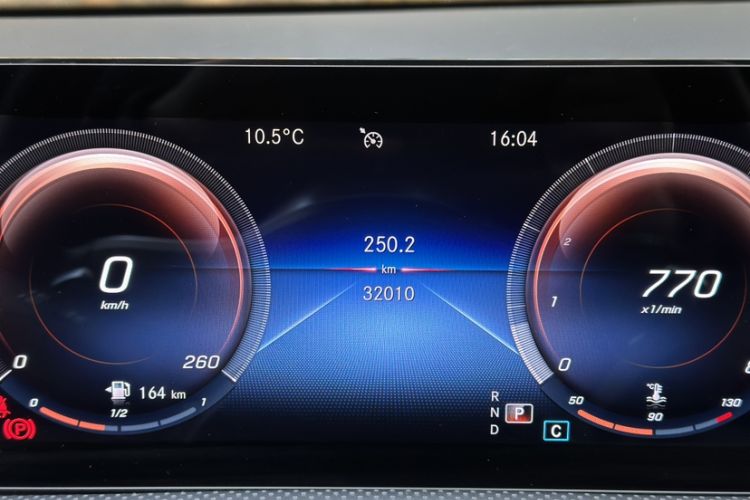 Used Mercedes-Benz CLA 2022 CLA 200 Interior 6