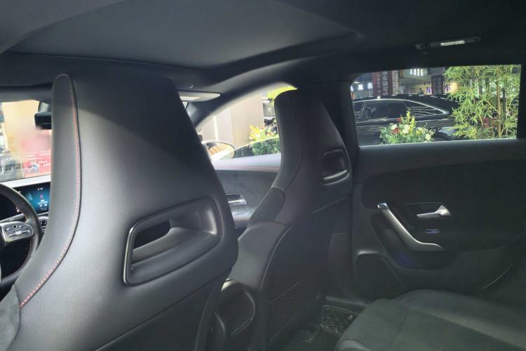 Used Mercedes-Benz CLA 2022 Refreshed CLA 200 Shooting Brake Interior 8