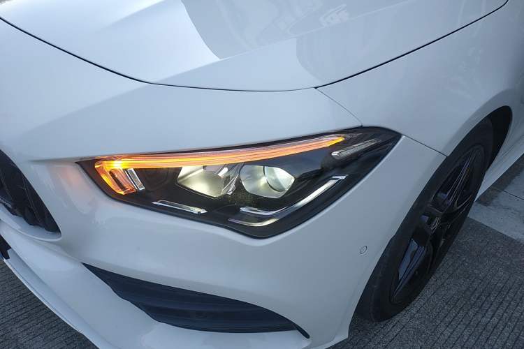 Used Mercedes-Benz CLA 2022 Refreshed CLA 200 Shooting Brake Left Front Headlight