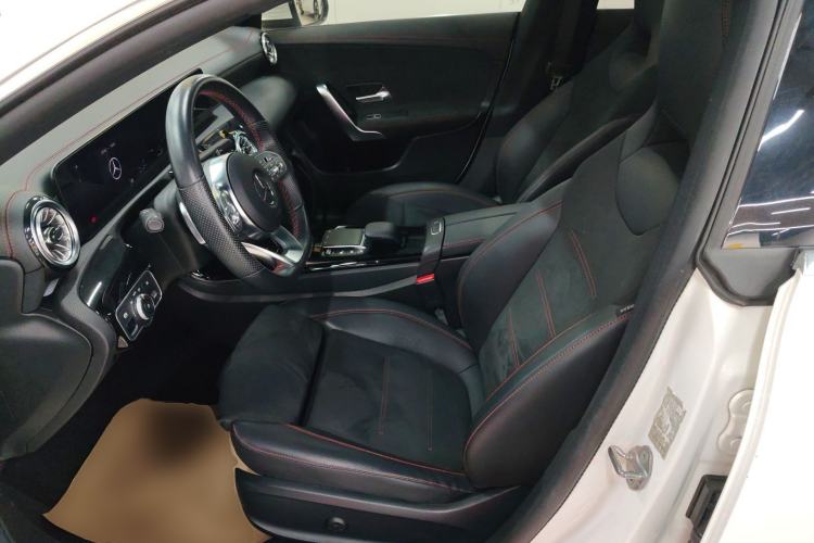 Used Mercedes-Benz CLA 2022 CLA 200 Shooting Brake Left Front Seat