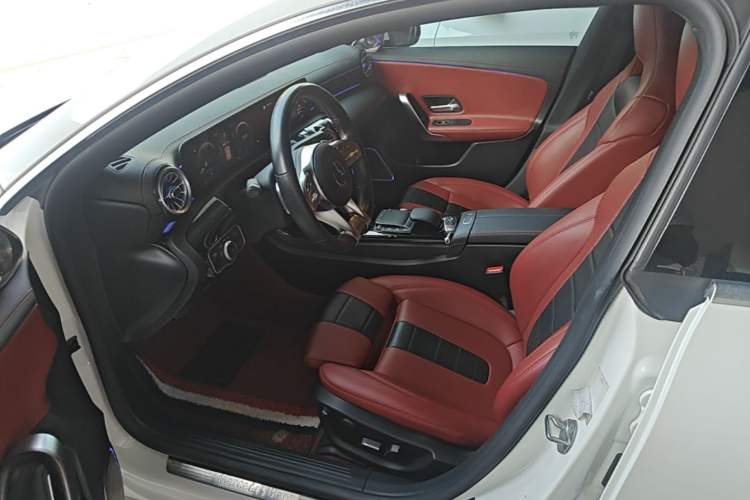 Used Mercedes-Benz CLA 2022-Year Updated CLA 200 Left Front Seat