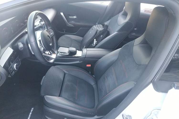 Used Mercedes-Benz CLA 2022 Refreshed CLA 200 Shooting Brake Left Front Seat