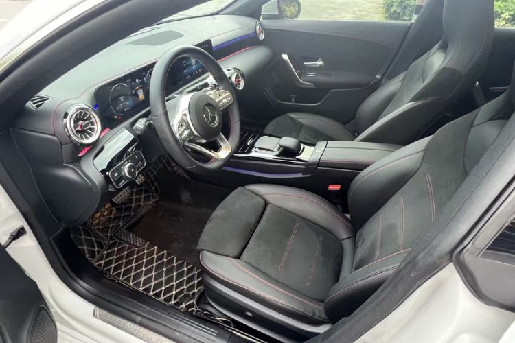 Used Mercedes-Benz CLA 2022-Year Updated CLA 200 Left Front Seat